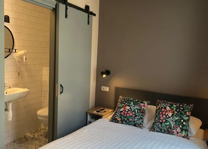 酒店 Hendrickx 法尔肯堡